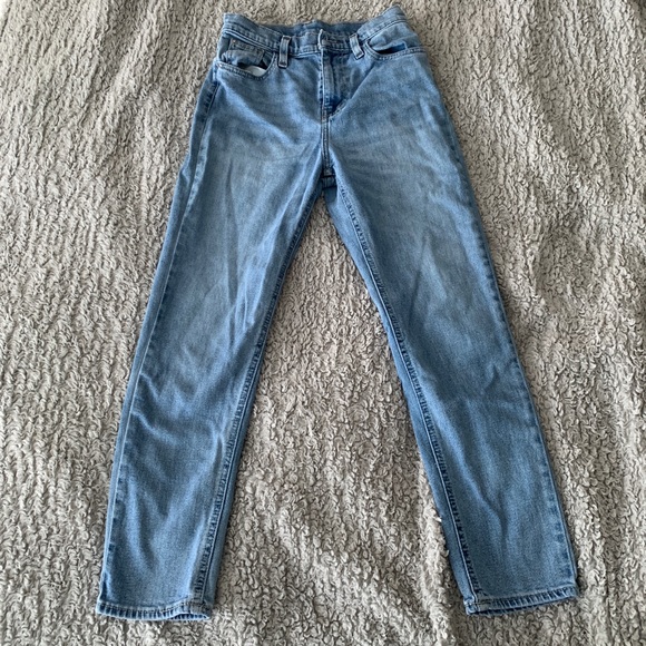 Urban Outfitters Girlfriend High Waisted Jeans - Picture 2 of 4